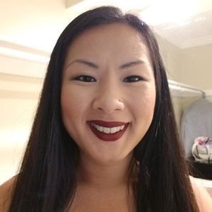 Meet your Posher, Angie